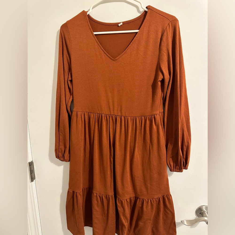 Dress for fall. Worn once. Smoke & Pet free home